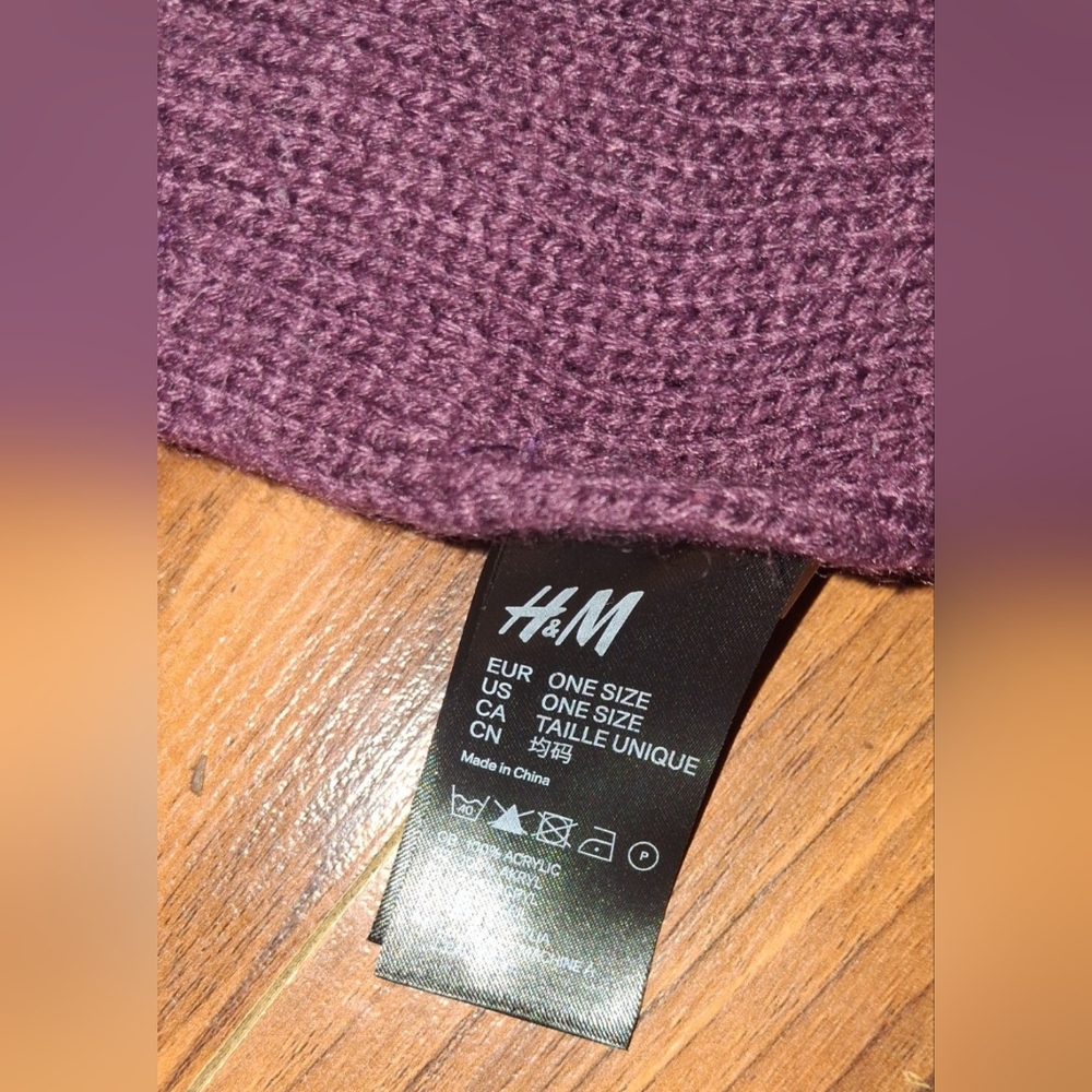 💌 5 for 15 - Long Plum H&M Scarf - Picture 3 of 6